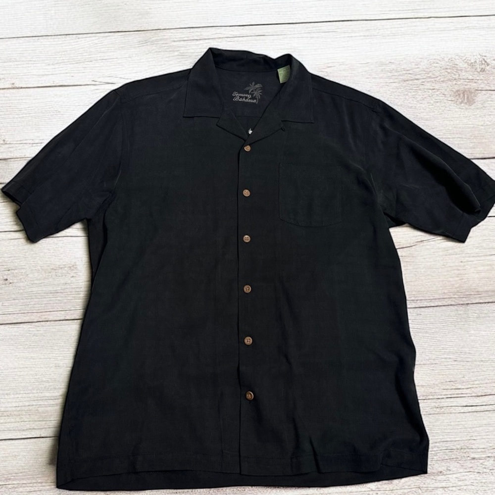 Tommy Bahama Men’s Carry a Big Stick Black Silk Button Up Camp Shirt ~ Size L - Picture 2 of 4